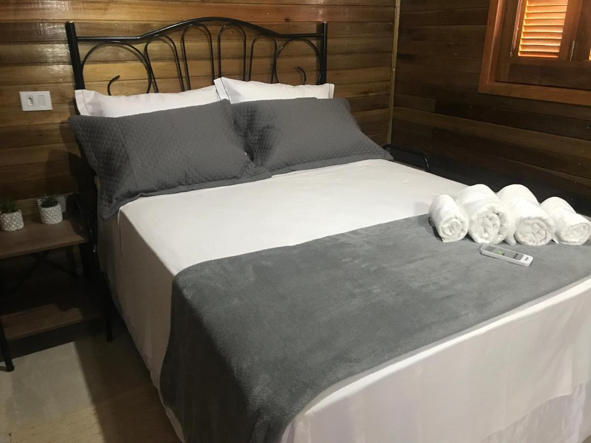 Canyons Guest House Praia Grande  Buitenkant foto